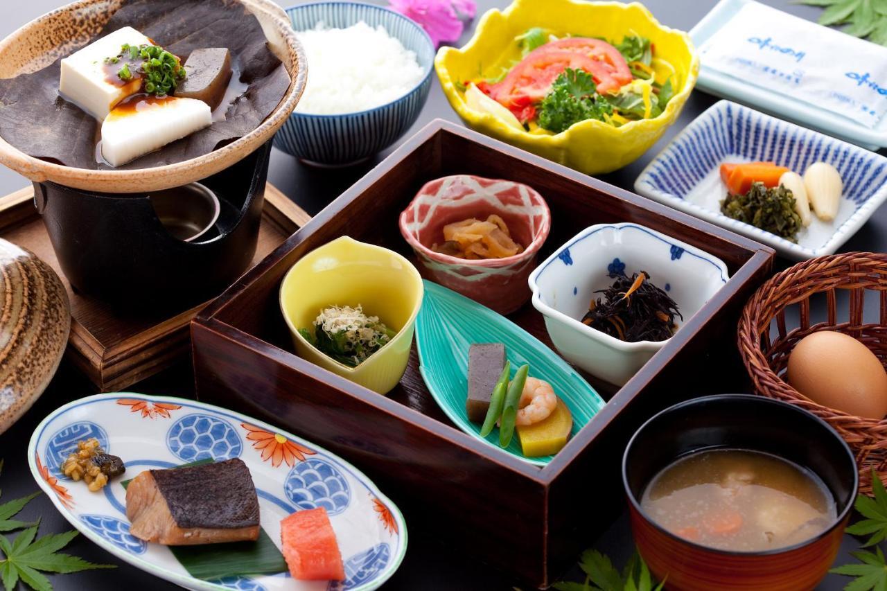 Kurokawa Onsen Oku No Yu Hotell Minamioguni Exteriör bild